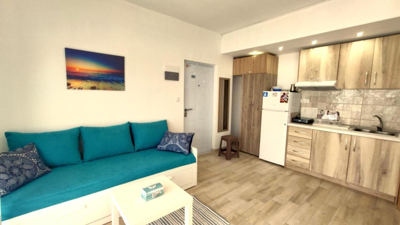 Sea Star Apartments Kallikratia Nea Kallikrateia Extérieur photo