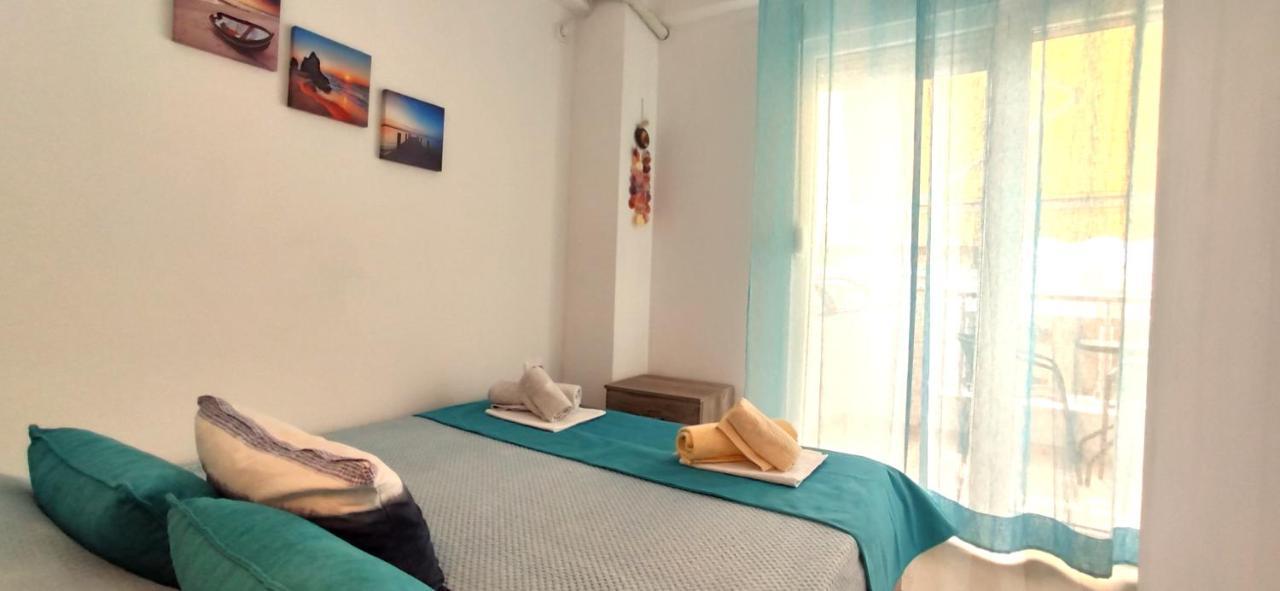 Sea Star Apartments Kallikratia Nea Kallikrateia Extérieur photo