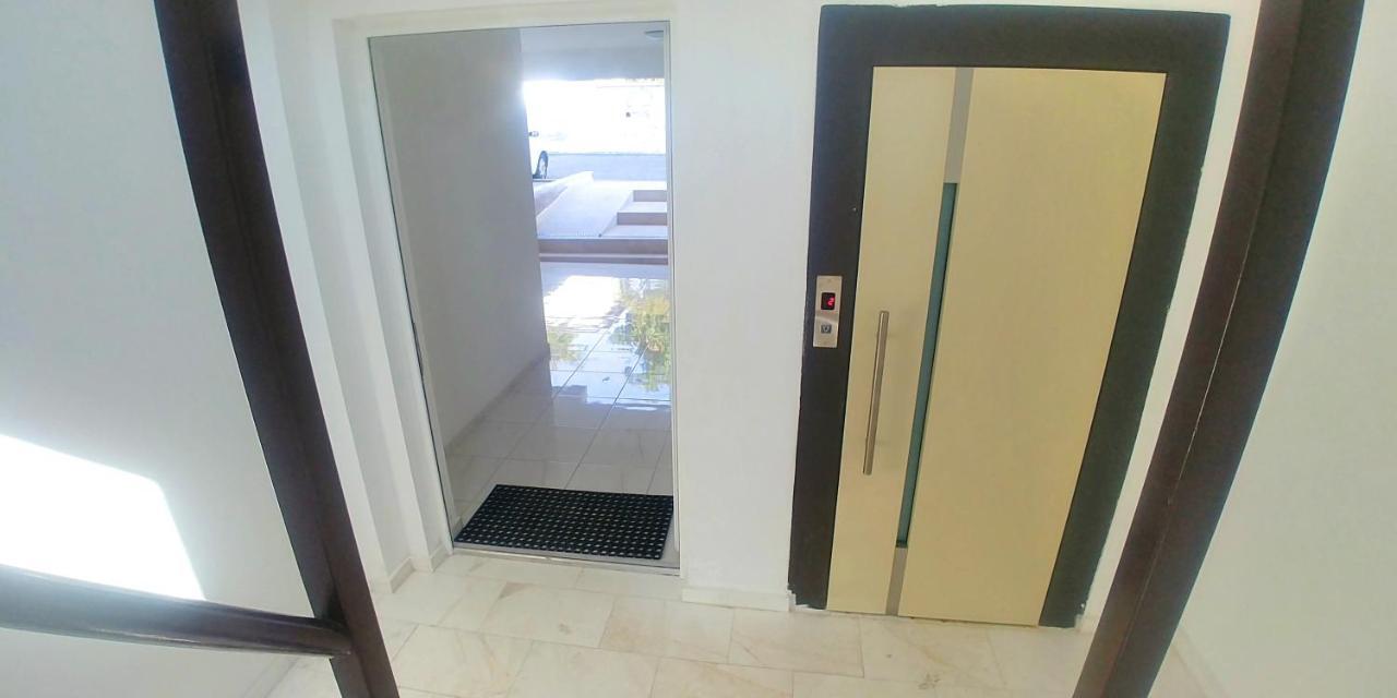 Sea Star Apartments Kallikratia Nea Kallikrateia Extérieur photo